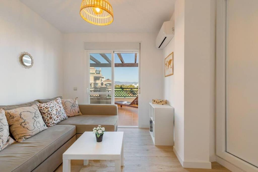 Apartamento Calma Beach Home 토레몰리노스 외부 사진