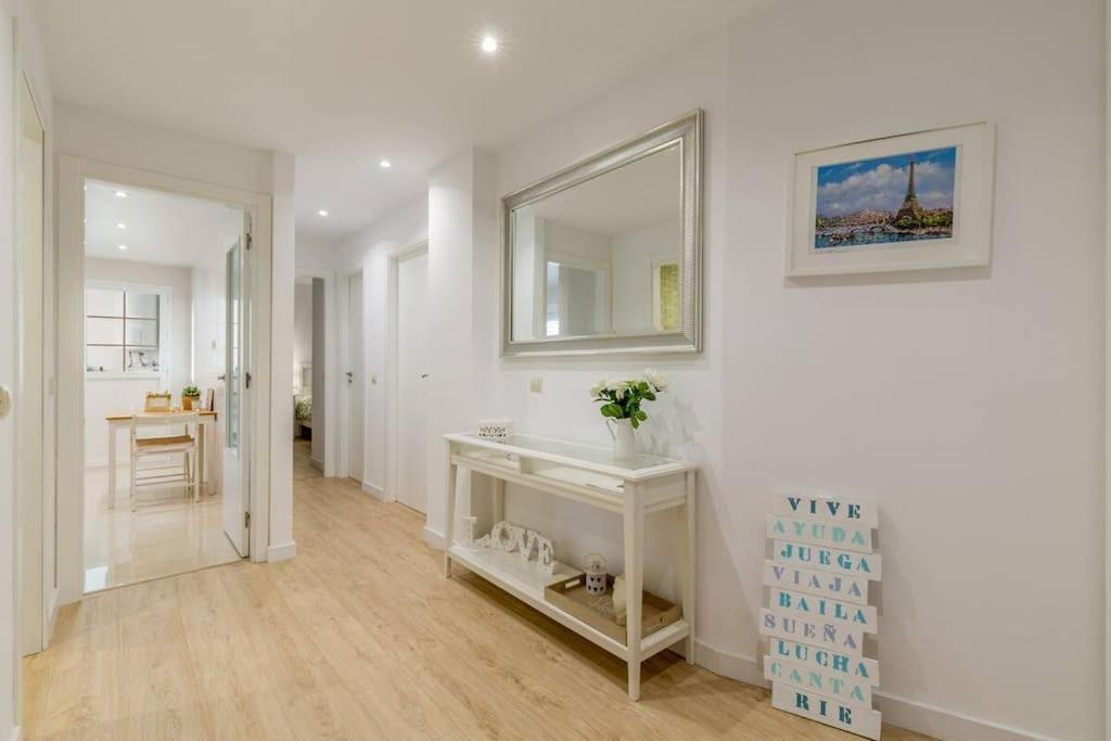 Apartamento Calma Beach Home 토레몰리노스 외부 사진